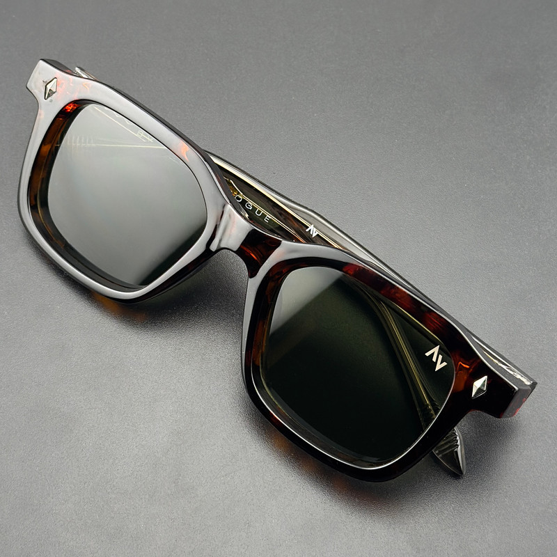 عینک آفتابی ویفرر (Wayfarer) آلبرت وگ مدل SZ8105 Tortoise Fern