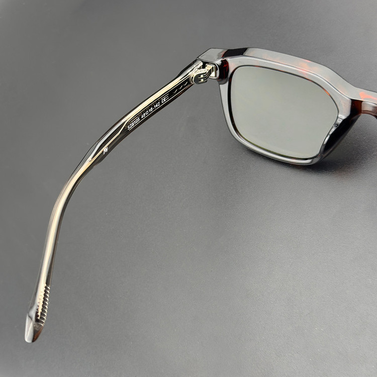 عینک آفتابی ویفرر (Wayfarer) آلبرت وگ مدل SZ8105 Tortoise Fern